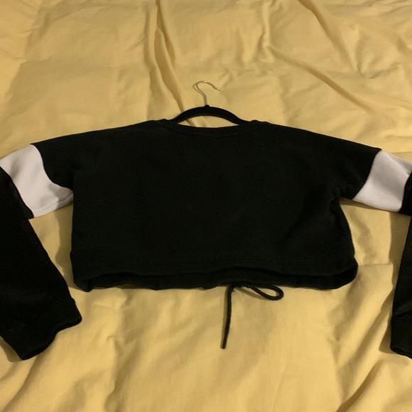 Alphalete cropped sweater - Picture 4 of 4